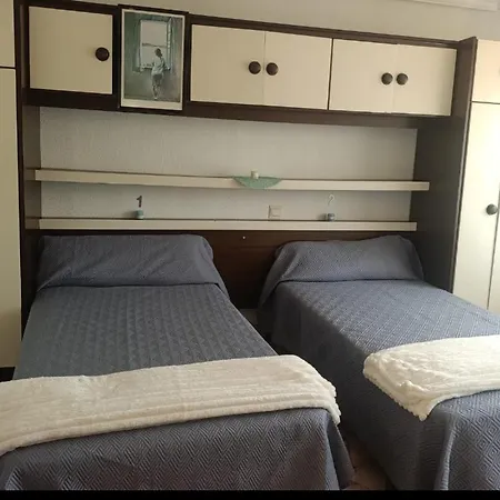 Hostel Hogar Del Peregrino *