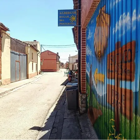 Hogar Del Peregrino Hostal *